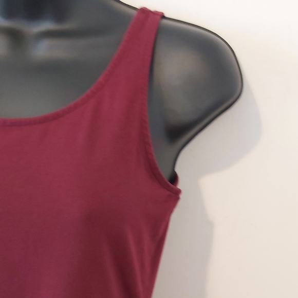 J. JILL | Women's Long Perfect Tank Top Maroon Size X-Small - Picture 3 of 7